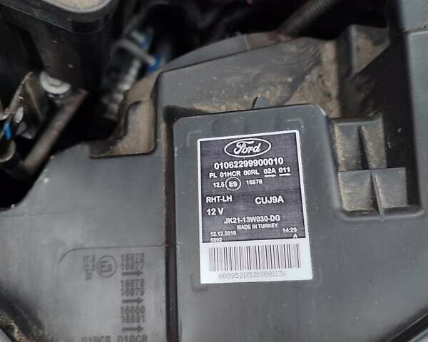 Білий Форд Транзит Кастом, об'ємом двигуна 2 л та пробігом 166 тис. км за 17999 $, фото 83 на Automoto.ua