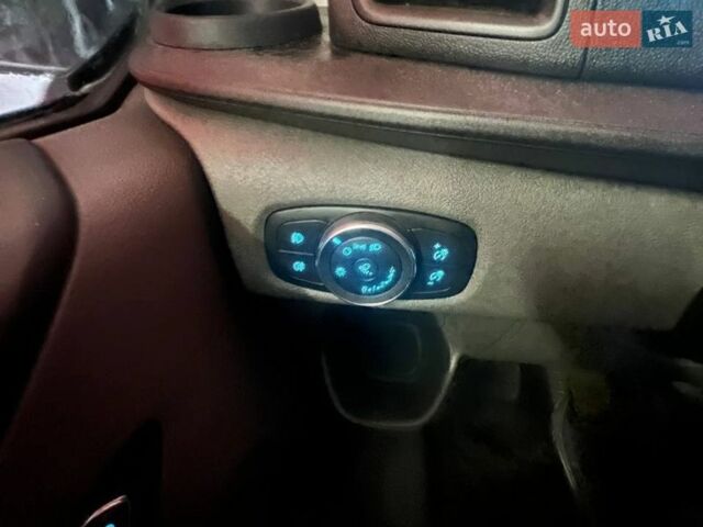 Білий Форд Транзит Кастом, об'ємом двигуна 2 л та пробігом 179 тис. км за 15400 $, фото 25 на Automoto.ua