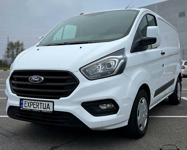 Белый Форд Транзит Кастом, объемом двигателя 2 л и пробегом 207 тыс. км за 18500 $, фото 6 на Automoto.ua