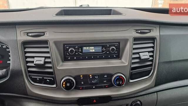 Білий Форд Транзит Кастом, об'ємом двигуна 2 л та пробігом 201 тис. км за 16300 $, фото 47 на Automoto.ua