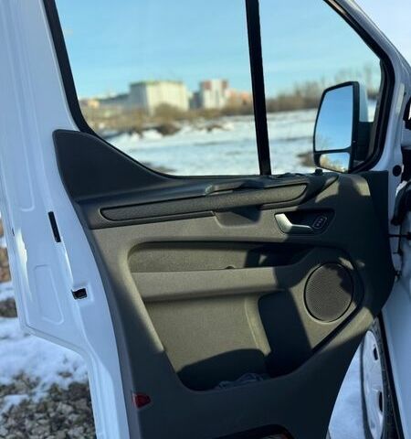 Білий Форд Транзит Кастом, об'ємом двигуна 2 л та пробігом 205 тис. км за 16900 $, фото 9 на Automoto.ua