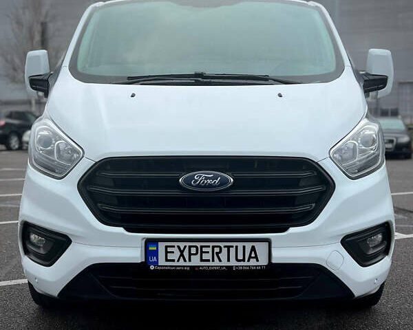 Белый Форд Транзит Кастом, объемом двигателя 2 л и пробегом 220 тыс. км за 19200 $, фото 7 на Automoto.ua