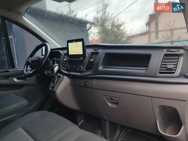 Форд Транзит Кастом 2019 у Млынове на Automoto.ua Білий Форд Транзит Кастом, об'ємом двигуна 2 л та пробігом 226 тис. км за 15950 $, фото 4 на Automoto.ua