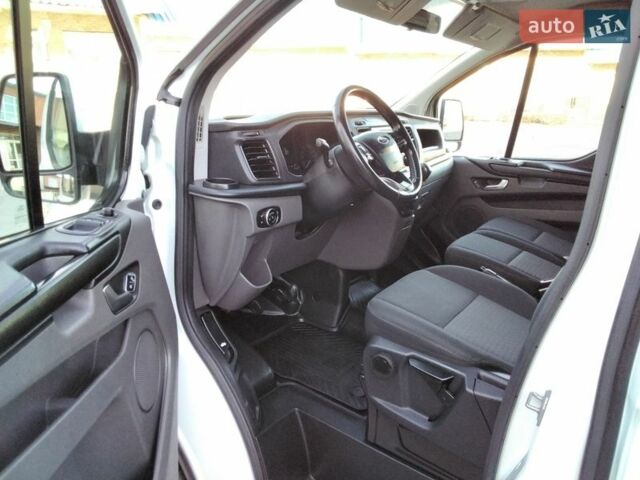 Белый Форд Транзит Кастом, объемом двигателя 2 л и пробегом 190 тыс. км за 17400 $, фото 9 на Automoto.ua