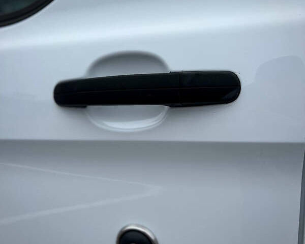 Белый Форд Транзит Кастом, объемом двигателя 2 л и пробегом 207 тыс. км за 18500 $, фото 15 на Automoto.ua