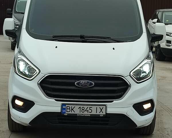 Белый Форд Транзит Кастом, объемом двигателя 2 л и пробегом 226 тыс. км за 16950 $, фото 23 на Automoto.ua