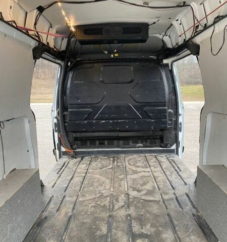 Белый Форд Транзит Кастом, объемом двигателя 2 л и пробегом 308 тыс. км за 14500 $, фото 14 на Automoto.ua