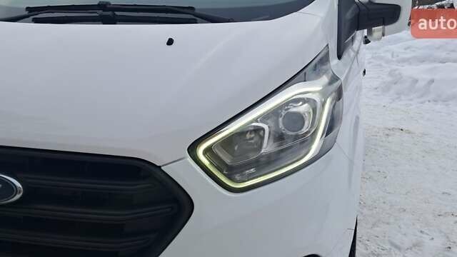 Білий Форд Транзит Кастом, об'ємом двигуна 2 л та пробігом 201 тис. км за 16300 $, фото 35 на Automoto.ua