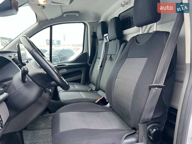 Білий Форд Транзит Кастом, об'ємом двигуна 2 л та пробігом 318 тис. км за 18140 $, фото 18 на Automoto.ua