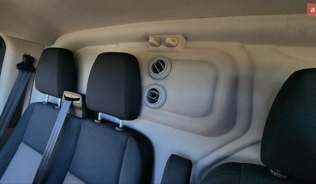 Білий Форд Транзит Кастом, об'ємом двигуна 2 л та пробігом 299 тис. км за 14400 $, фото 5 на Automoto.ua