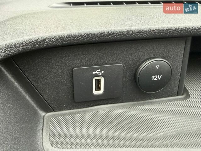 Білий Форд Транзит Кастом, об'ємом двигуна 2 л та пробігом 199 тис. км за 17300 $, фото 47 на Automoto.ua