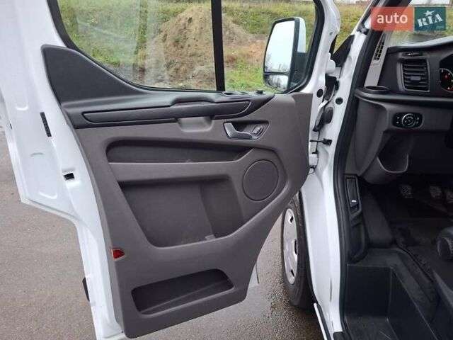 Белый Форд Транзит Кастом, объемом двигателя 2 л и пробегом 253 тыс. км за 13999 $, фото 20 на Automoto.ua