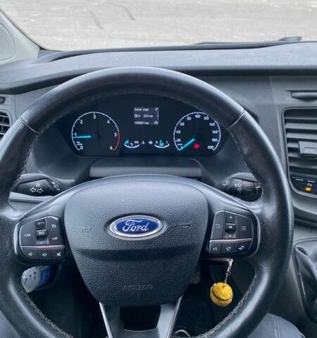 Белый Форд Транзит Кастом, объемом двигателя 2 л и пробегом 308 тыс. км за 14500 $, фото 23 на Automoto.ua