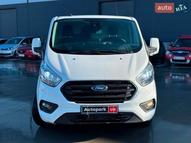 Білий Форд Транзит Кастом, об'ємом двигуна 2 л та пробігом 318 тис. км за 14990 $, фото 1 на Automoto.ua