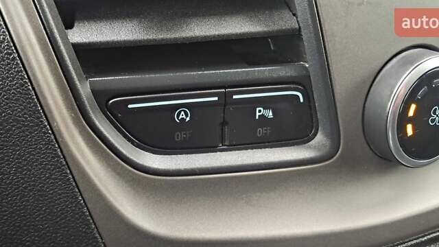 Білий Форд Транзит Кастом, об'ємом двигуна 2 л та пробігом 201 тис. км за 16300 $, фото 40 на Automoto.ua