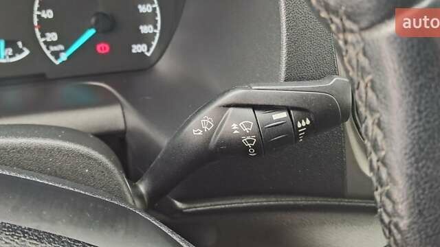 Білий Форд Транзит Кастом, об'ємом двигуна 2 л та пробігом 201 тис. км за 16300 $, фото 44 на Automoto.ua