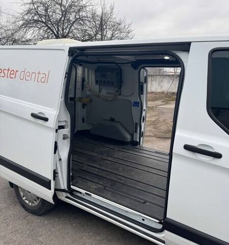 Білий Форд Транзит Кастом, об'ємом двигуна 2 л та пробігом 332 тис. км за 17000 $, фото 16 на Automoto.ua