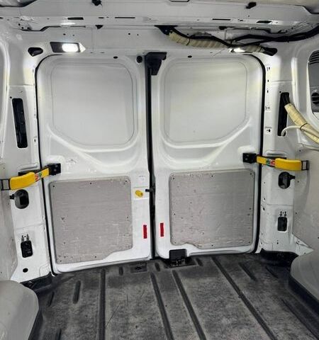 Білий Форд Транзит Кастом, об'ємом двигуна 2 л та пробігом 332 тис. км за 17000 $, фото 20 на Automoto.ua