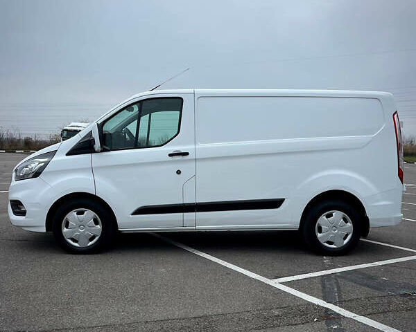 Белый Форд Транзит Кастом, объемом двигателя 2 л и пробегом 207 тыс. км за 18500 $, фото 5 на Automoto.ua