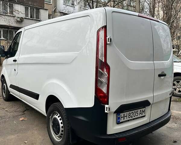 Білий Форд Транзит Кастом, об'ємом двигуна 2 л та пробігом 223 тис. км за 16500 $, фото 3 на Automoto.ua
