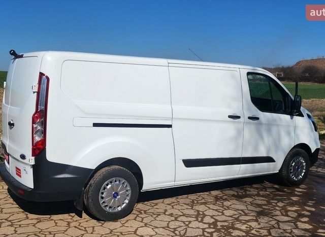 Білий Форд Транзит Кастом, об'ємом двигуна 2 л та пробігом 299 тис. км за 14400 $, фото 3 на Automoto.ua