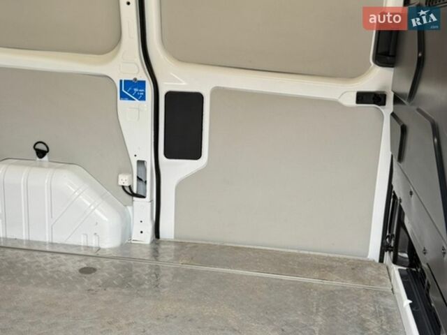 Білий Форд Транзит Кастом, об'ємом двигуна 2 л та пробігом 199 тис. км за 17300 $, фото 25 на Automoto.ua