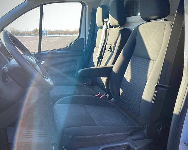 Білий Форд Транзит Кастом, об'ємом двигуна 2 л та пробігом 243 тис. км за 18900 $, фото 18 на Automoto.ua