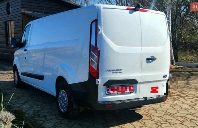 Білий Форд Транзит Кастом, об'ємом двигуна 2 л та пробігом 299 тис. км за 14400 $, фото 15 на Automoto.ua