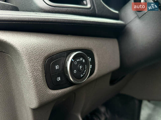 Білий Форд Транзит Кастом, об'ємом двигуна 2 л та пробігом 122 тис. км за 16899 $, фото 23 на Automoto.ua