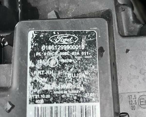 Білий Форд Транзит Кастом, об'ємом двигуна 2 л та пробігом 216 тис. км за 17800 $, фото 27 на Automoto.ua