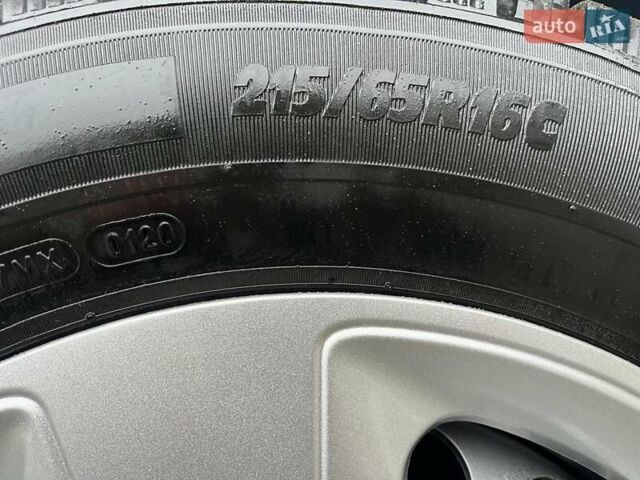 Білий Форд Транзит Кастом, об'ємом двигуна 2 л та пробігом 216 тис. км за 17800 $, фото 15 на Automoto.ua