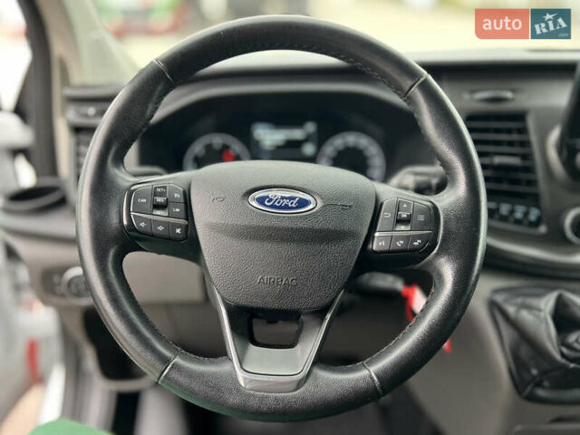 Белый Форд Транзит Кастом, объемом двигателя 2 л и пробегом 222 тыс. км за 15800 $, фото 15 на Automoto.ua