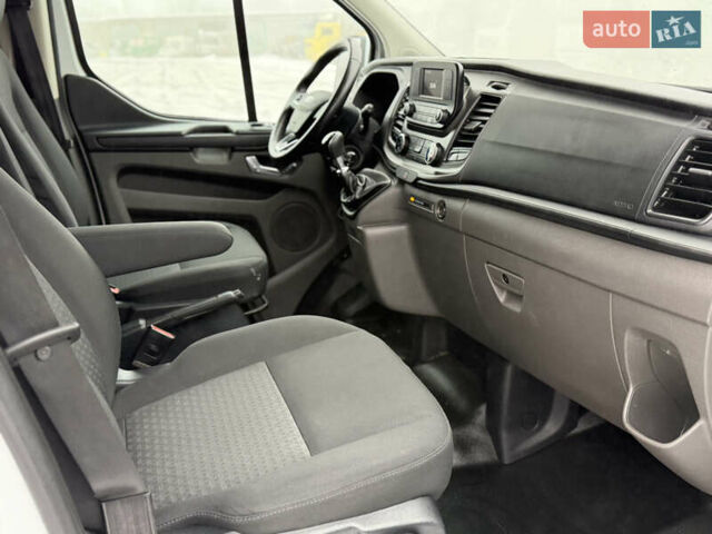 Білий Форд Транзит Кастом, об'ємом двигуна 2 л та пробігом 187 тис. км за 15900 $, фото 12 на Automoto.ua