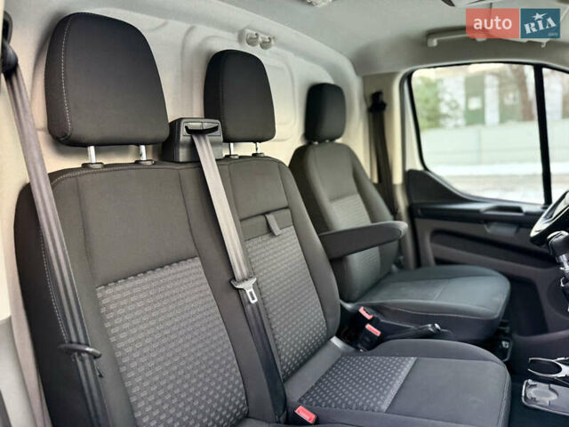 Белый Форд Транзит Кастом, объемом двигателя 2 л и пробегом 197 тыс. км за 14599 $, фото 27 на Automoto.ua