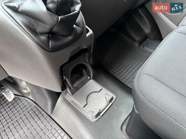 Білий Форд Транзит Кастом, об'ємом двигуна 2 л та пробігом 164 тис. км за 16500 $, фото 24 на Automoto.ua