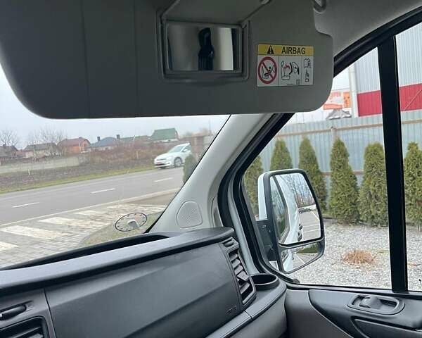 Білий Форд Транзит Кастом, об'ємом двигуна 2 л та пробігом 216 тис. км за 17800 $, фото 63 на Automoto.ua