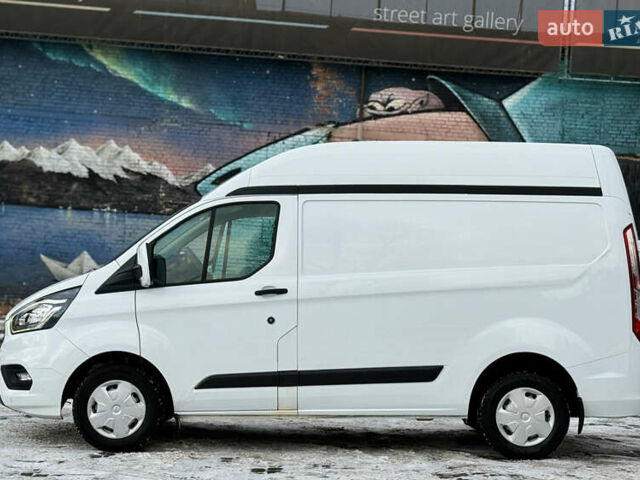 Белый Форд Транзит Кастом, объемом двигателя 2 л и пробегом 197 тыс. км за 14599 $, фото 2 на Automoto.ua