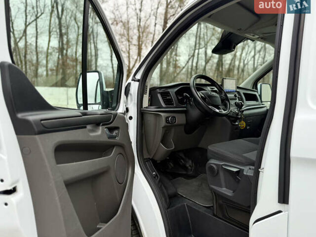 Білий Форд Транзит Кастом, об'ємом двигуна 2 л та пробігом 122 тис. км за 16899 $, фото 18 на Automoto.ua