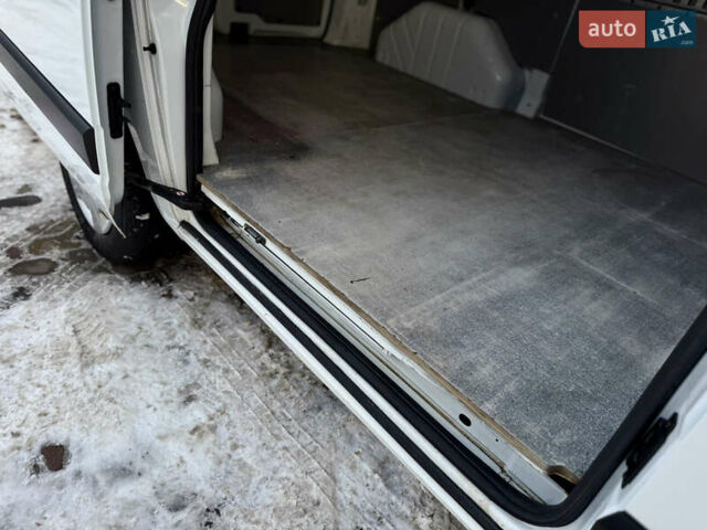 Белый Форд Транзит Кастом, объемом двигателя 2 л и пробегом 197 тыс. км за 14599 $, фото 38 на Automoto.ua