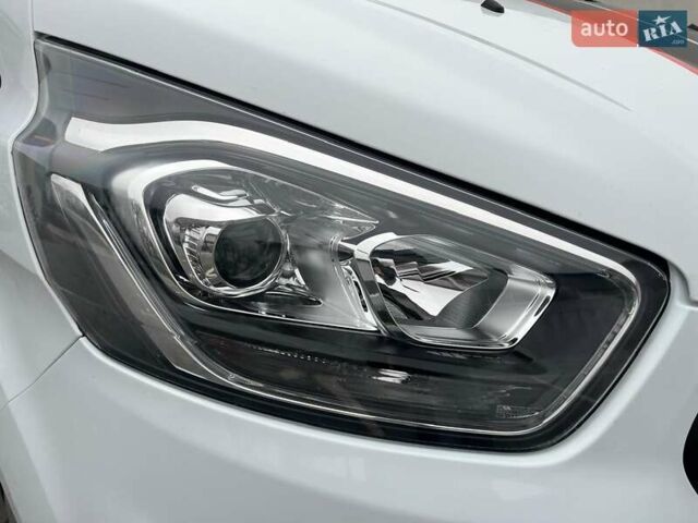 Білий Форд Транзит Кастом, об'ємом двигуна 2 л та пробігом 216 тис. км за 17800 $, фото 11 на Automoto.ua