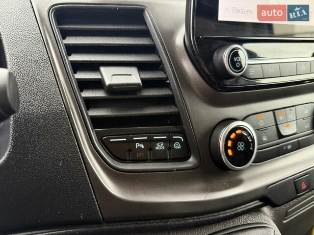 Білий Форд Транзит Кастом, об'ємом двигуна 2 л та пробігом 122 тис. км за 16899 $, фото 29 на Automoto.ua