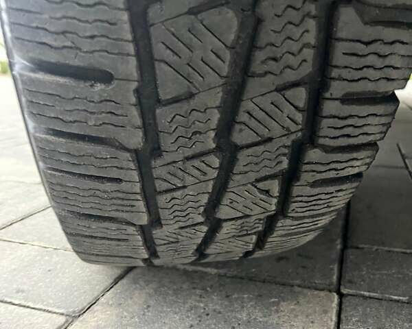 Білий Форд Транзит Кастом, об'ємом двигуна 2 л та пробігом 216 тис. км за 17800 $, фото 16 на Automoto.ua