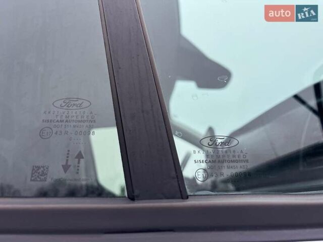 Білий Форд Транзит Кастом, об'ємом двигуна 2 л та пробігом 216 тис. км за 17800 $, фото 22 на Automoto.ua