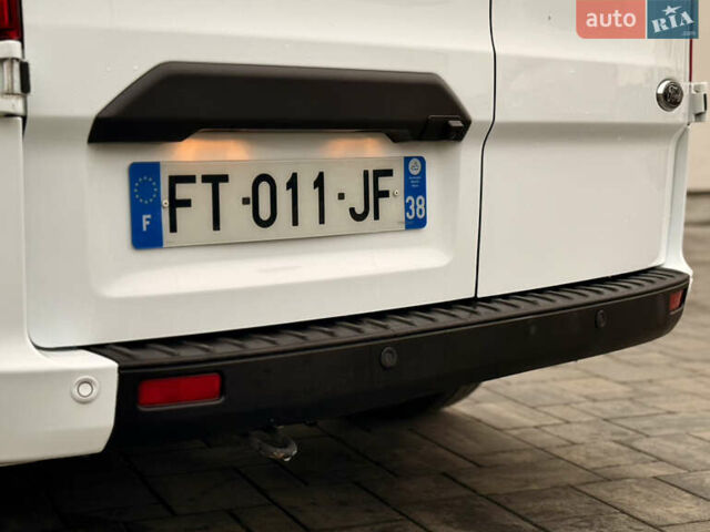 Білий Форд Транзит Кастом, об'ємом двигуна 2 л та пробігом 197 тис. км за 14499 $, фото 10 на Automoto.ua