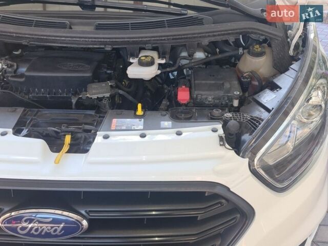 Белый Форд Транзит Кастом, объемом двигателя 2 л и пробегом 199 тыс. км за 17600 $, фото 15 на Automoto.ua