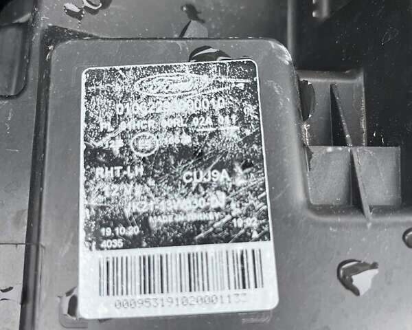 Білий Форд Транзит Кастом, об'ємом двигуна 2 л та пробігом 216 тис. км за 17800 $, фото 28 на Automoto.ua