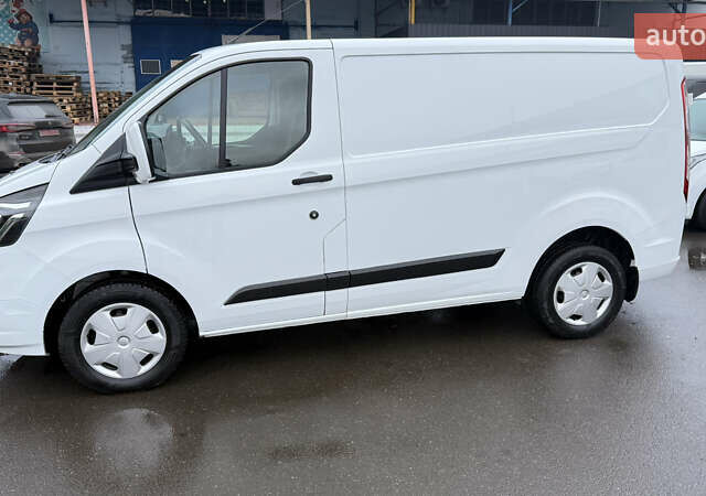 Белый Форд Транзит Кастом, объемом двигателя 2 л и пробегом 258 тыс. км за 17500 $, фото 6 на Automoto.ua