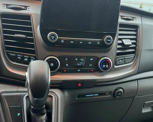 Білий Форд Транзит Кастом, об'ємом двигуна 2 л та пробігом 216 тис. км за 17800 $, фото 43 на Automoto.ua