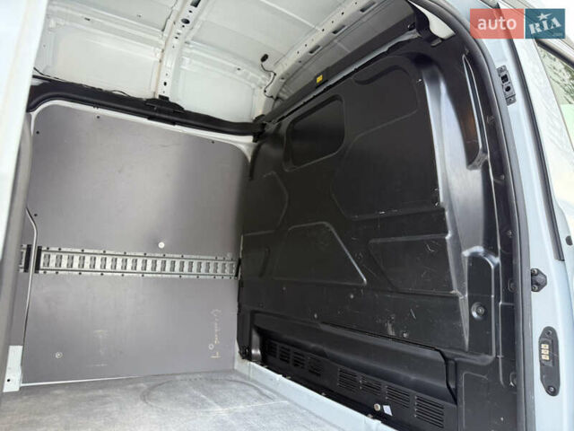 Белый Форд Транзит Кастом, объемом двигателя 2 л и пробегом 197 тыс. км за 14599 $, фото 40 на Automoto.ua