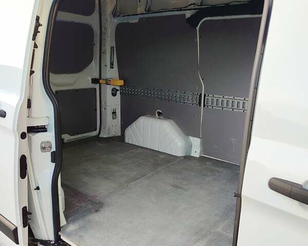 Білий Форд Транзит Кастом, об'ємом двигуна 2 л та пробігом 198 тис. км за 16600 $, фото 23 на Automoto.ua